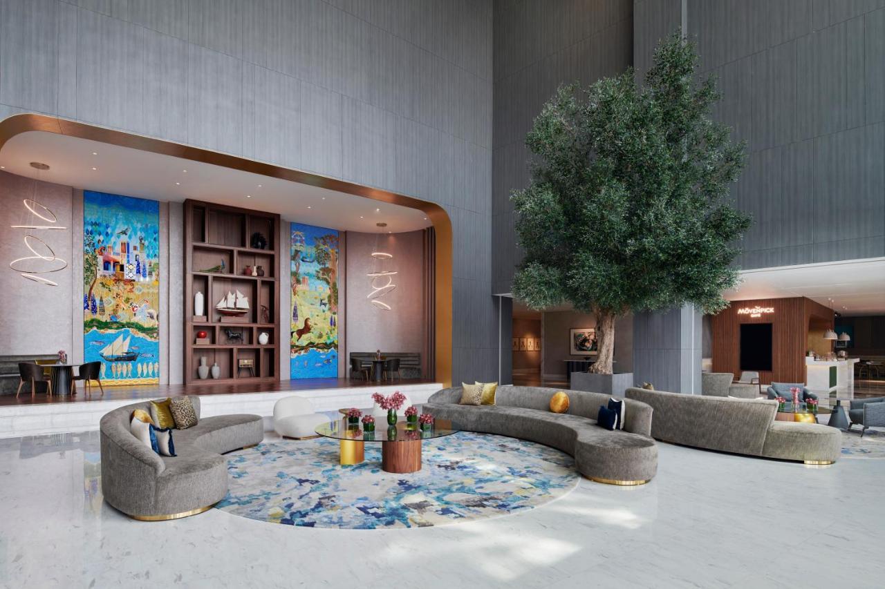 Movenpick Jumeirah Village Triangle Dubai Ngoại thất bức ảnh The lobby of the hotel